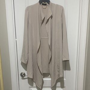 Tahari Elegant Tan Trench Coat